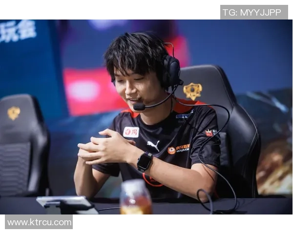 战队基地深度探访揭秘选手日常生活与训练点滴